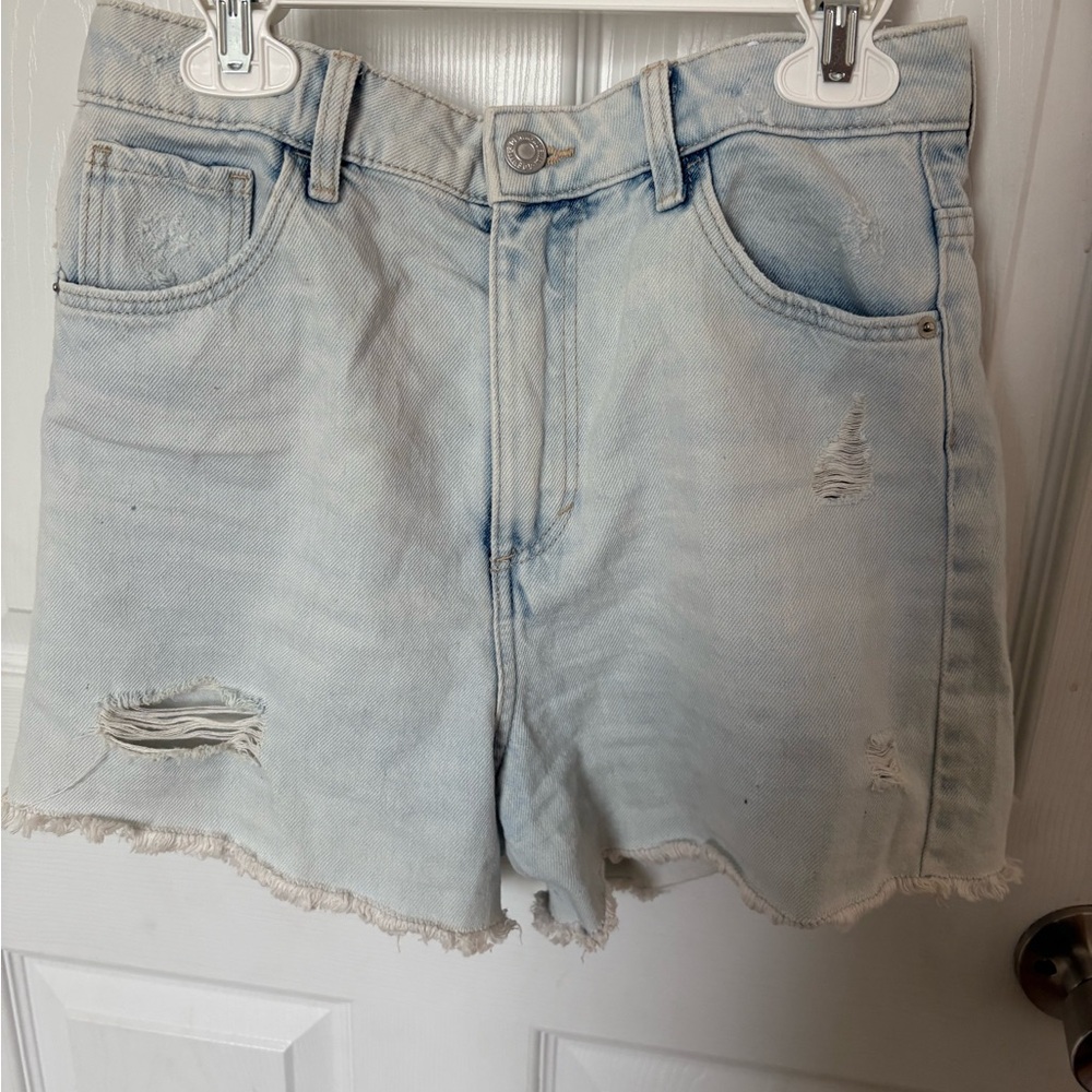 H&M Light Wash Distressed Jean Shorts